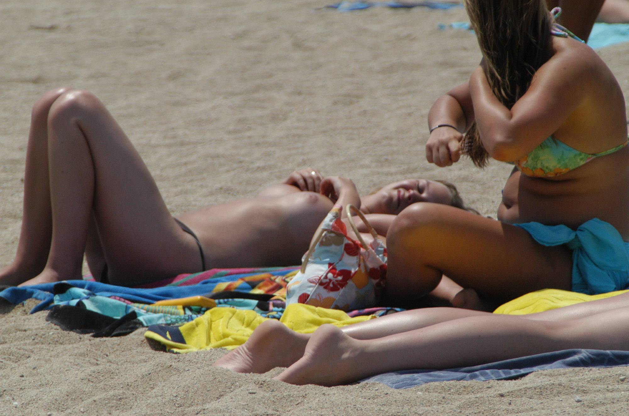 Blanes Topless Beach - Celebrating Respect and Openness in Coastal Freedom - 1