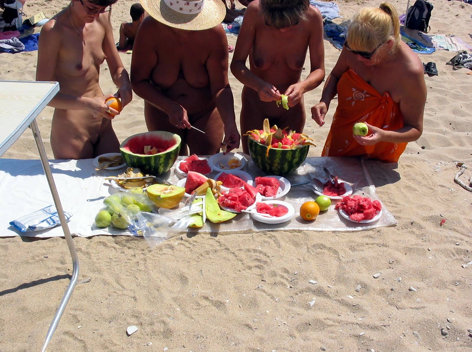 Discover a Serene Escape with Bulgarian Sandy Paint Over and Naturist Girls in Nature's Embrace - 1